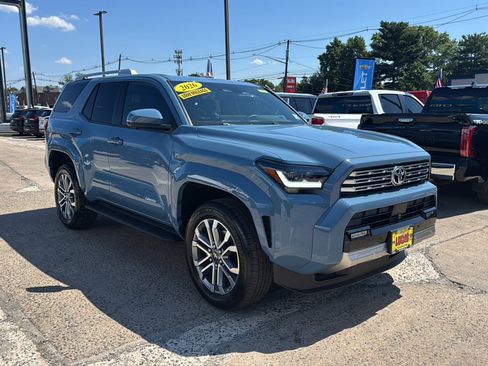 Used 2026 Toyota 4Runner Limited AWD/4WD image 4