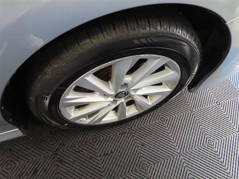 Used 2023 Toyota Camry LE FWD image 9