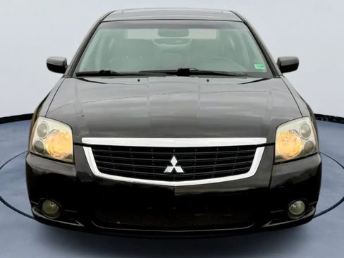 Used 2009 Mitsubishi Galant ES image 3