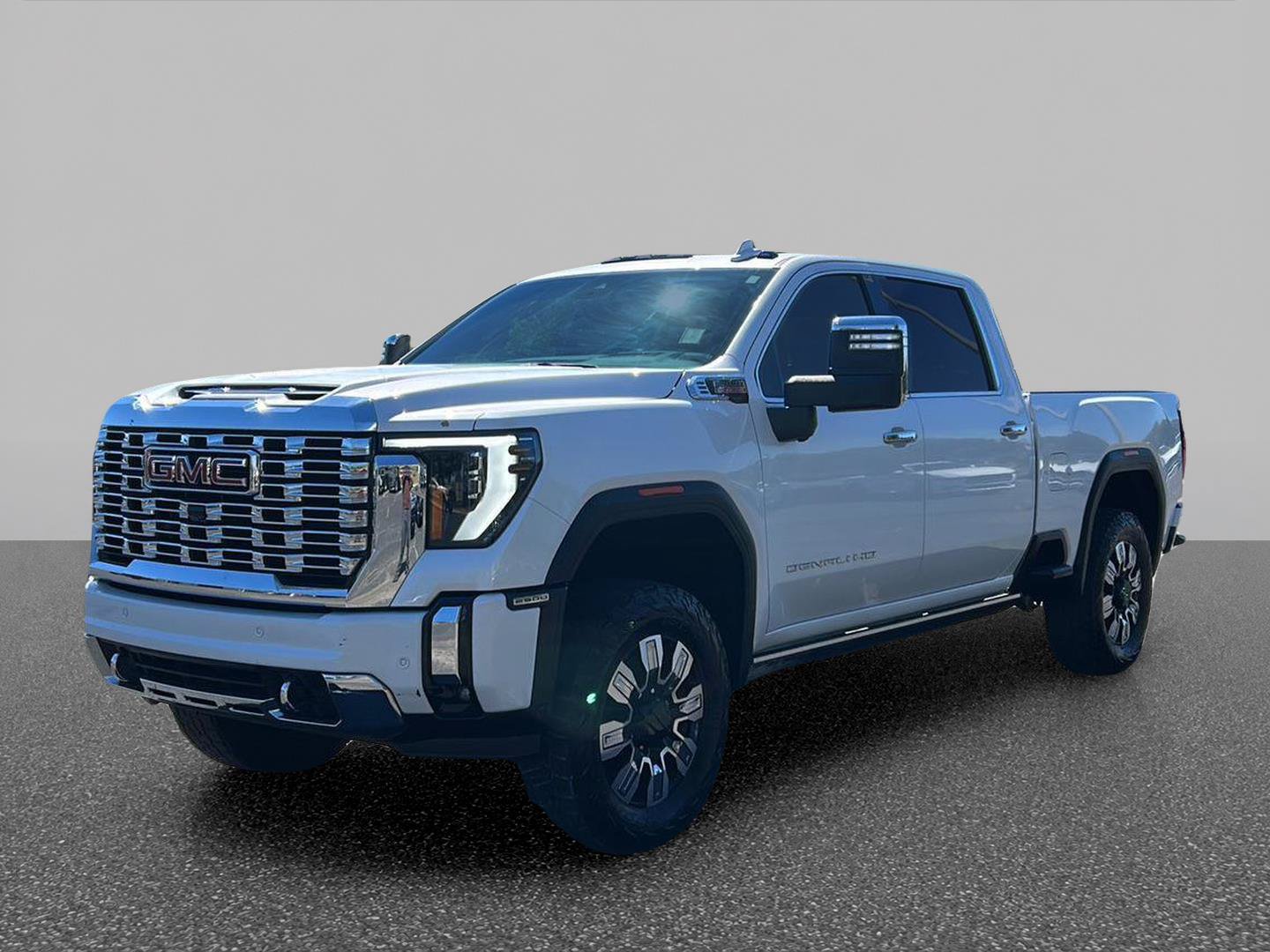 Certified 2024 GMC Sierra 2500 Denali w/ Denali Reserve Package AWD/4WD image 1