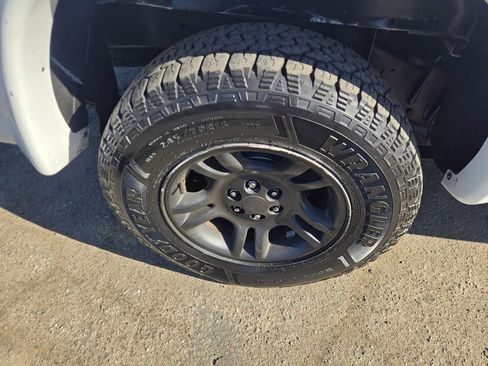 Used 2003 Dodge Dakota SLT image 29