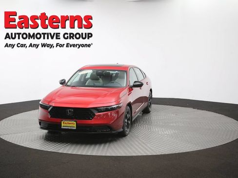 Used 2025 Honda Accord SE image 54