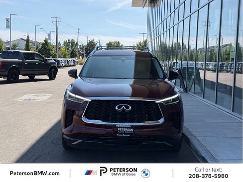 Used 2023 INFINITI QX60 Sensory w/ Cargo Package AWD/4WD image 8