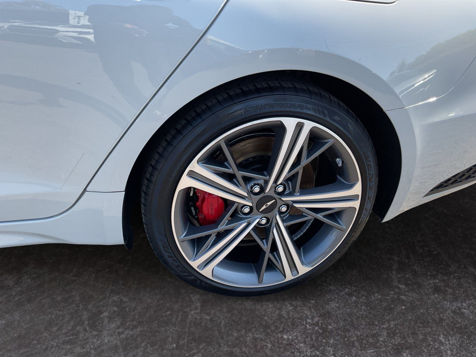 Used 2025 Genesis G70 3.3T Advanced w/ Sport Prestige Package RWD image 9