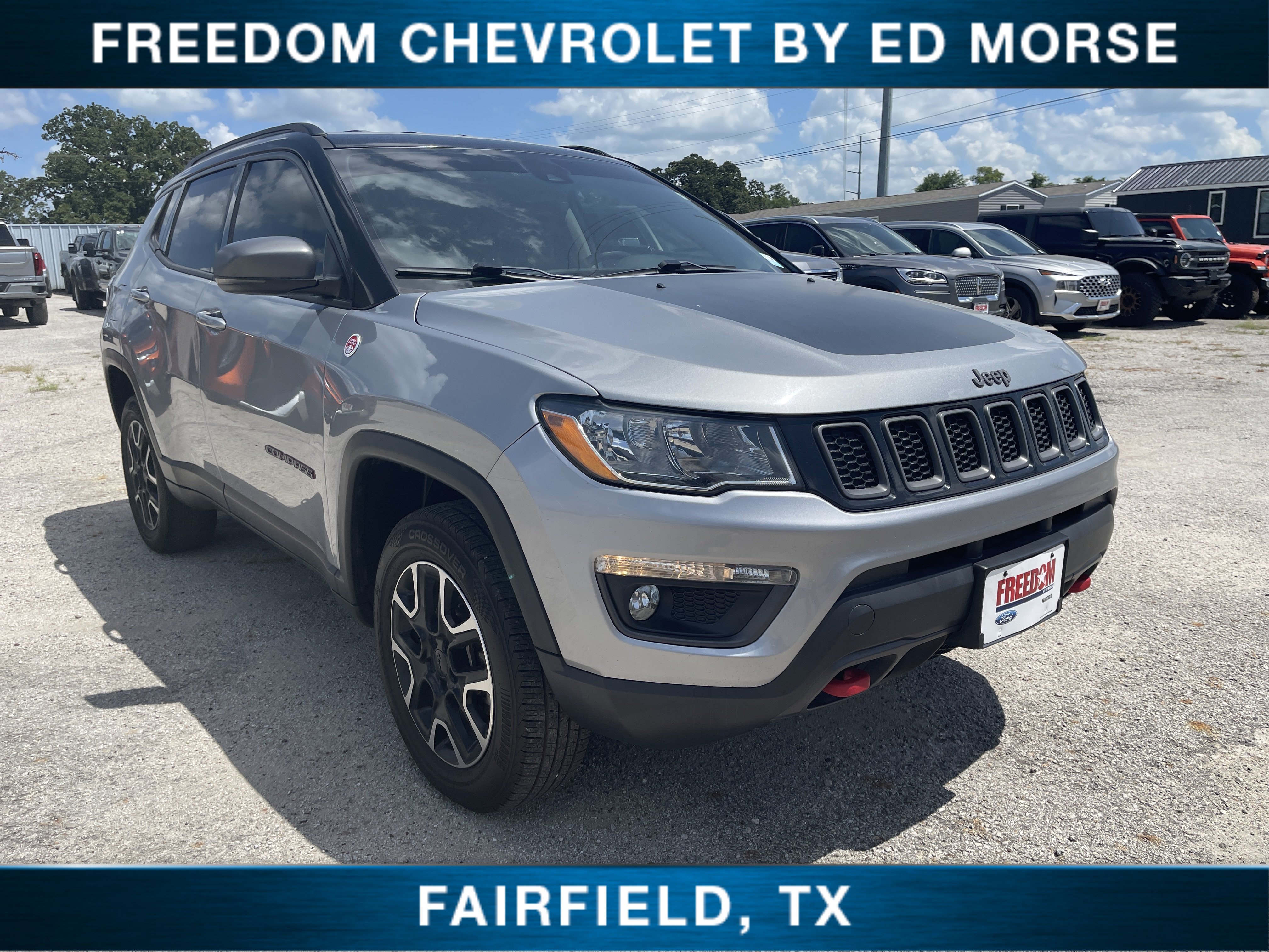 Used 2021 Jeep Compass Trailhawk AWD/4WD image 1