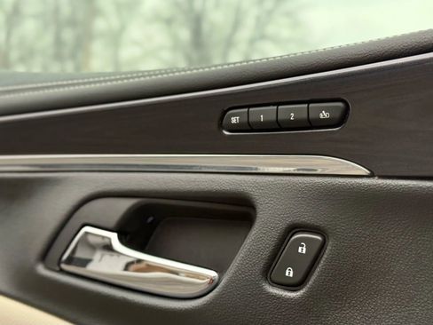 Used 2018 Chevrolet Impala Premier w/ Premier Confidence Package image 26