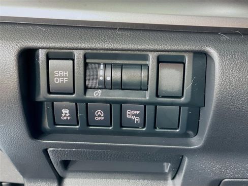 Used 2021 Subaru Crosstrek 2.5i Limited w/ Popular Package #3 AWD/4WD image 14