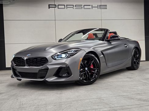 Used 2025 BMW Z4 M40i w/ Premium Package image 1