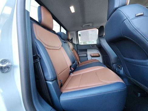 Used 2023 Ford Maverick Lariat w/ Lariat Luxury Package image 37