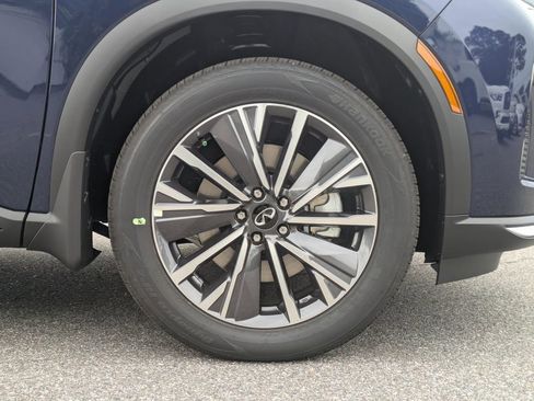 New 2026 INFINITI QX60 Luxe w/ Cargo Package image 11