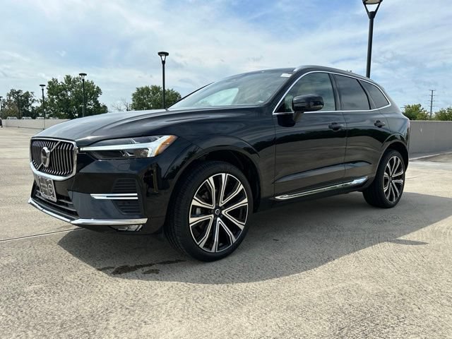 Certified 2023 Volvo XC60 B5 Ultimate w/ Climate Package AWD/4WD image 4