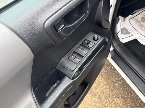 Used 2021 Toyota Tacoma SR image 19