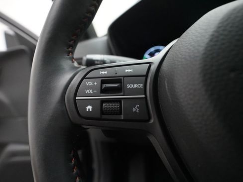 Used 2024 Honda CR-V Sport image 17