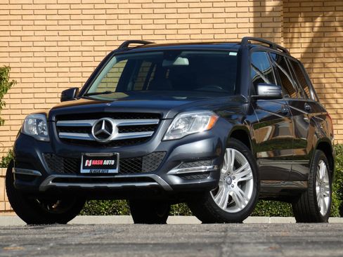 Used 2015 Mercedes-Benz GLK 350 2WD image 2