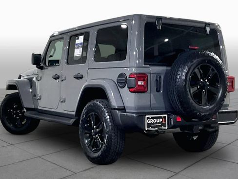 Used 2021 Jeep Wrangler Unlimited Sahara AWD/4WD image 11