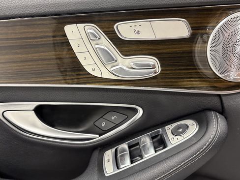Used 2018 Mercedes-Benz C 300 4MATIC Sedan image 17