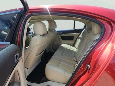 Used 2014 Lincoln MKS AWD w/ Equipment Group 201A image 7