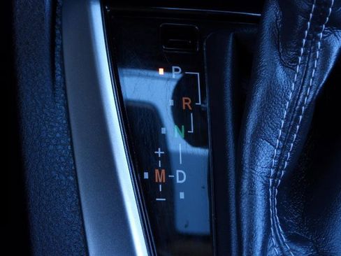 Used 2017 Toyota Corolla SE image 55