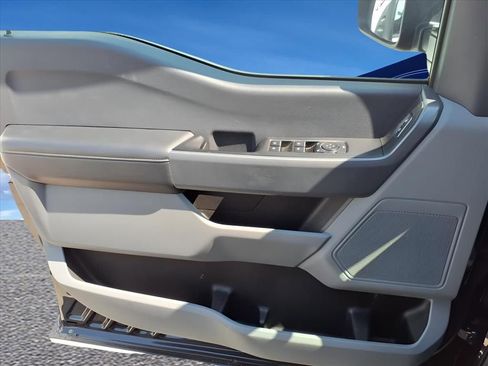 Used 2023 Ford F450 XLT image 18