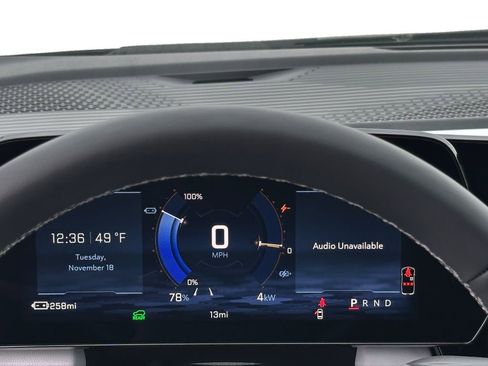 New 2026 Chevrolet Equinox EV LT image 13