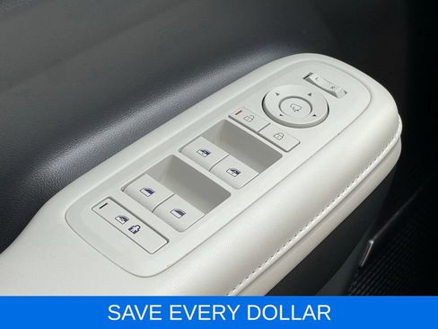 Used 2024 Hyundai Santa Fe Limited AWD/4WD image 20