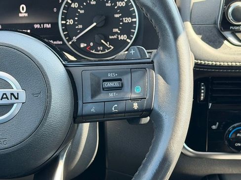 Used 2021 Nissan Rogue SL FWD image 32