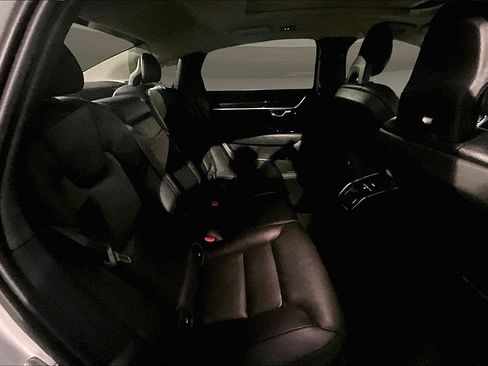 Used 2018 Volvo S90 T5 Momentum w/ Momentum Plus Package image 25
