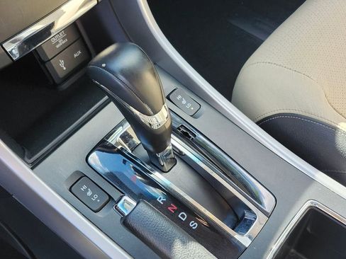 Used 2014 Honda Accord EX-L image 25