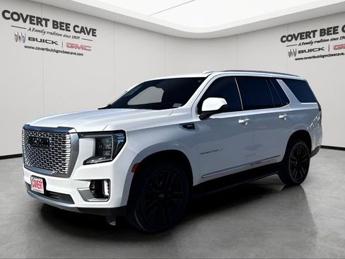 Used 2021 GMC Yukon Denali image 3