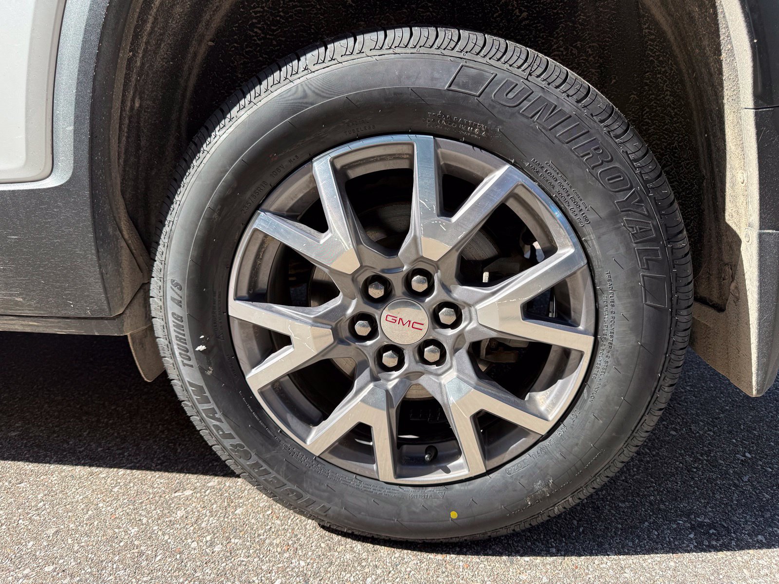 Used 2020 GMC Acadia SLT w/ Driver Alert Package II AWD/4WD image 8