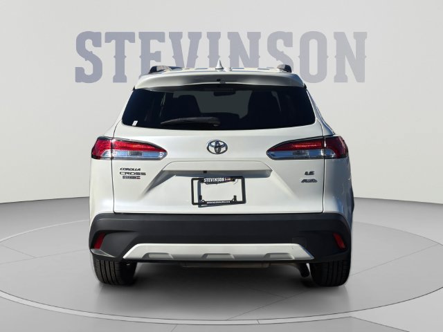 Used 2023 Toyota Corolla Cross LE AWD/4WD image 4