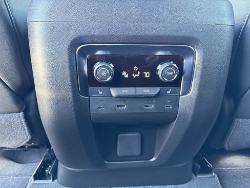 New 2026 Chevrolet Tahoe High Country image 35