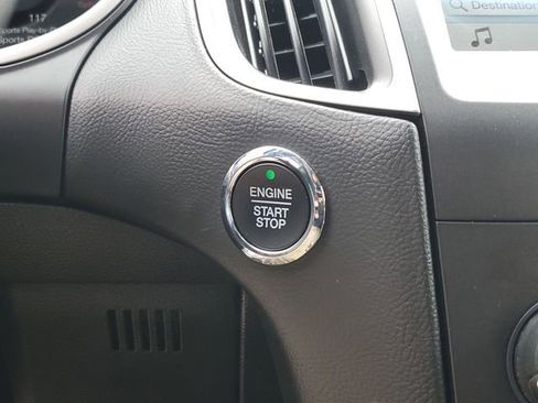 Used 2018 Ford Edge SEL w/ Equipment Group 201A image 33