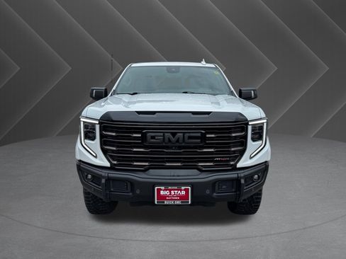 Used 2024 GMC Sierra 1500 AT4X AWD/4WD image 3