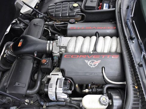 Used 2000 Chevrolet Corvette Coupe w/ Memory Pkg image 27