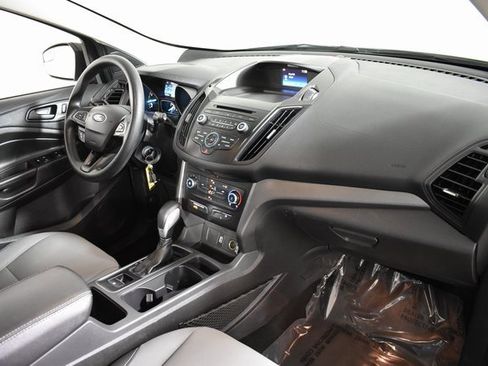 Used 2017 Ford Escape S image 30