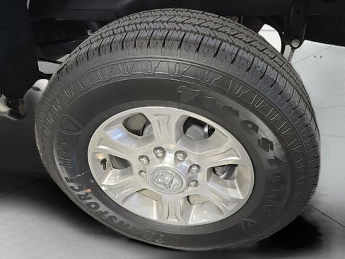 Used 2025 RAM 2500 Big Horn image 24