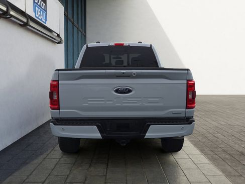 Certified 2022 Ford F150 XLT w/ Equipment Group 302A High image 4