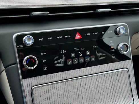 New 2026 Genesis GV80 2.5T Select image 34