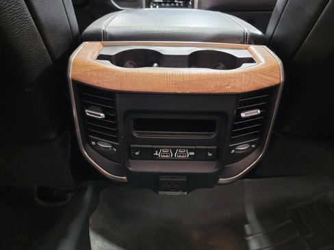 Used 2019 RAM 3500 Limited image 22