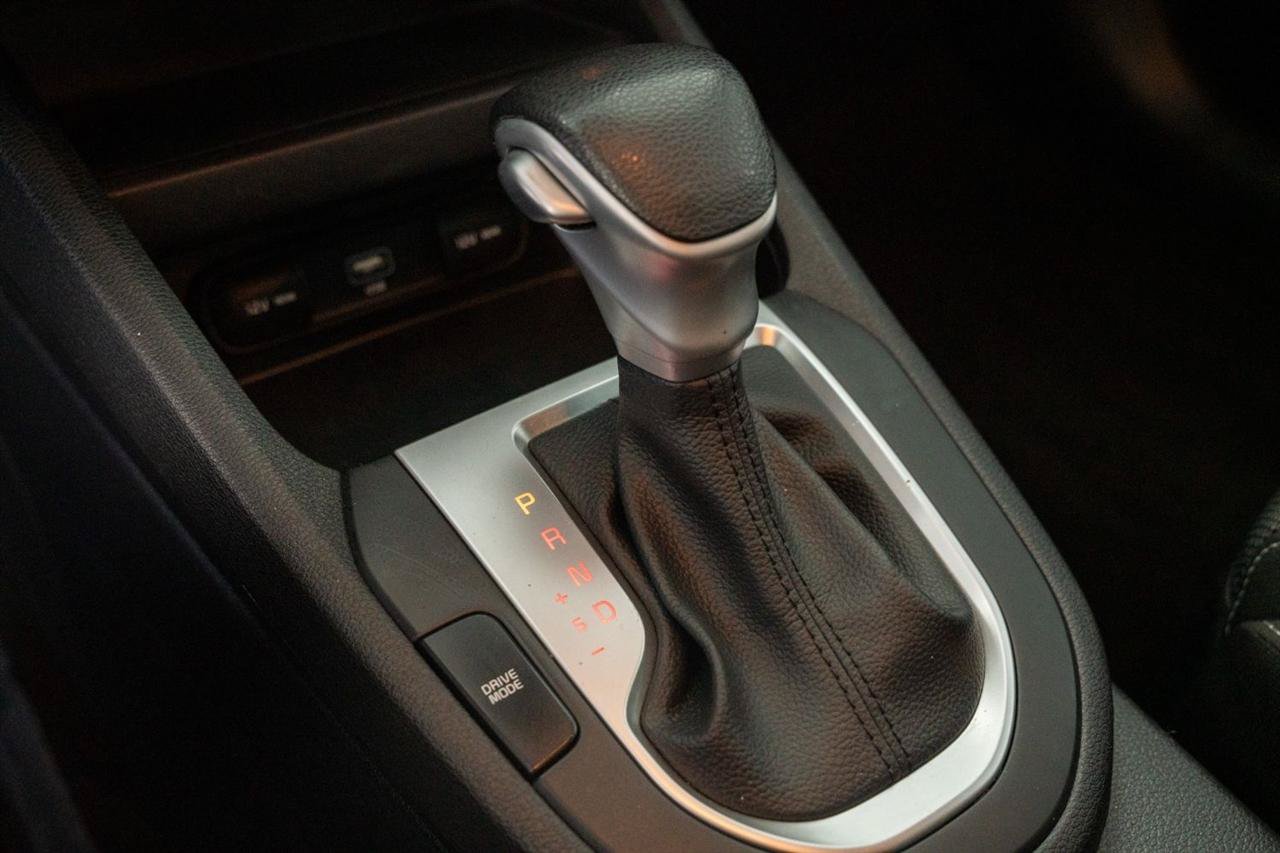Used 2023 Kia Forte LXS FWD image 19