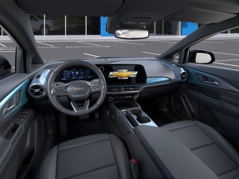 New 2026 Chevrolet Equinox EV LT FWD image 15
