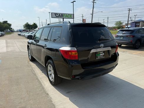 Used 2010 Toyota Highlander SE AWD/4WD image 9