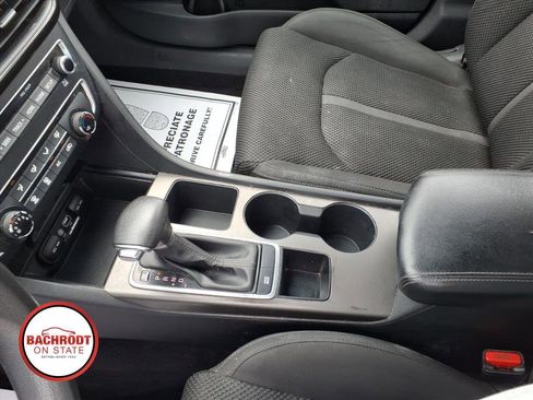 Used 2020 Kia Optima LX FWD image 14