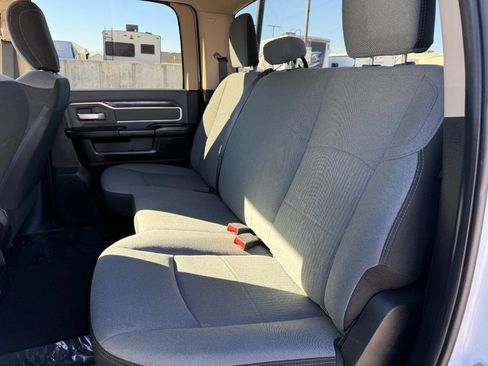 Used 2020 RAM 2500 Big Horn image 21