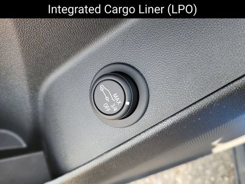 Used 2024 Chevrolet Equinox LT w/ LPO, Floor Liner Package FWD image 14