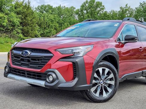 Certified 2024 Subaru Outback Limited AWD/4WD image 3