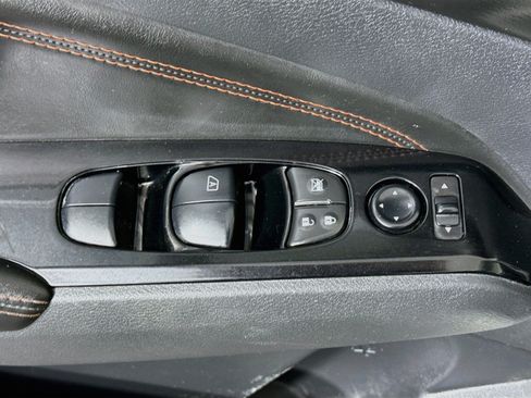 Used 2023 Nissan Altima 2.5 SR FWD image 24