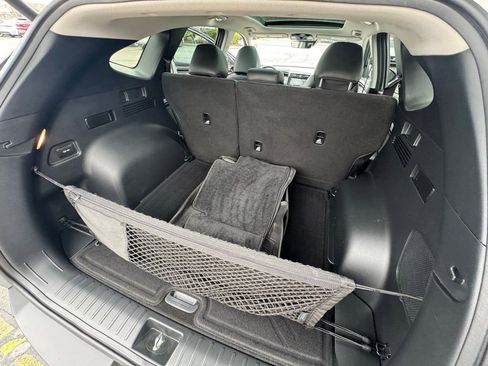 Used 2024 Hyundai Tucson Limited image 35