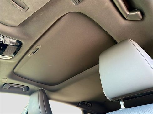 Used 2024 Lexus RX 350 Premium image 29